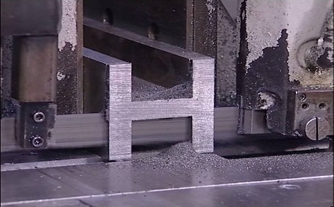屯昌大揭秘：带锯条价格多少钱才能买到高质量的产品？